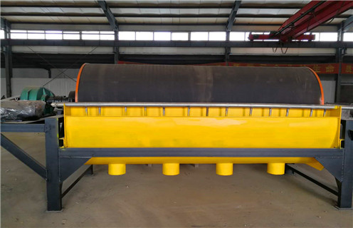 湿式磁选机，上海钛铁矿湿式磁选机_合理选购上海钛铁矿湿式磁选机_樱桃视频污污污APP下载磁电生产厂家